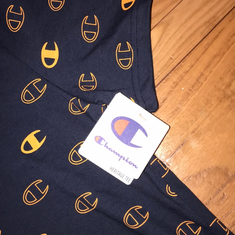 NWT CHAMPION T-SHIRT - Picture 2 of 4